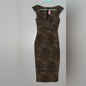 Pin-up Couture leopard dress